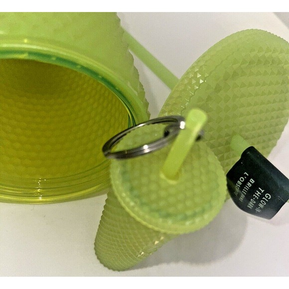 Starbucks Halloween Glow-in-Dark Lemongrass Studded Tumbler Venti w/ Keychain - Picture 8 of 9
